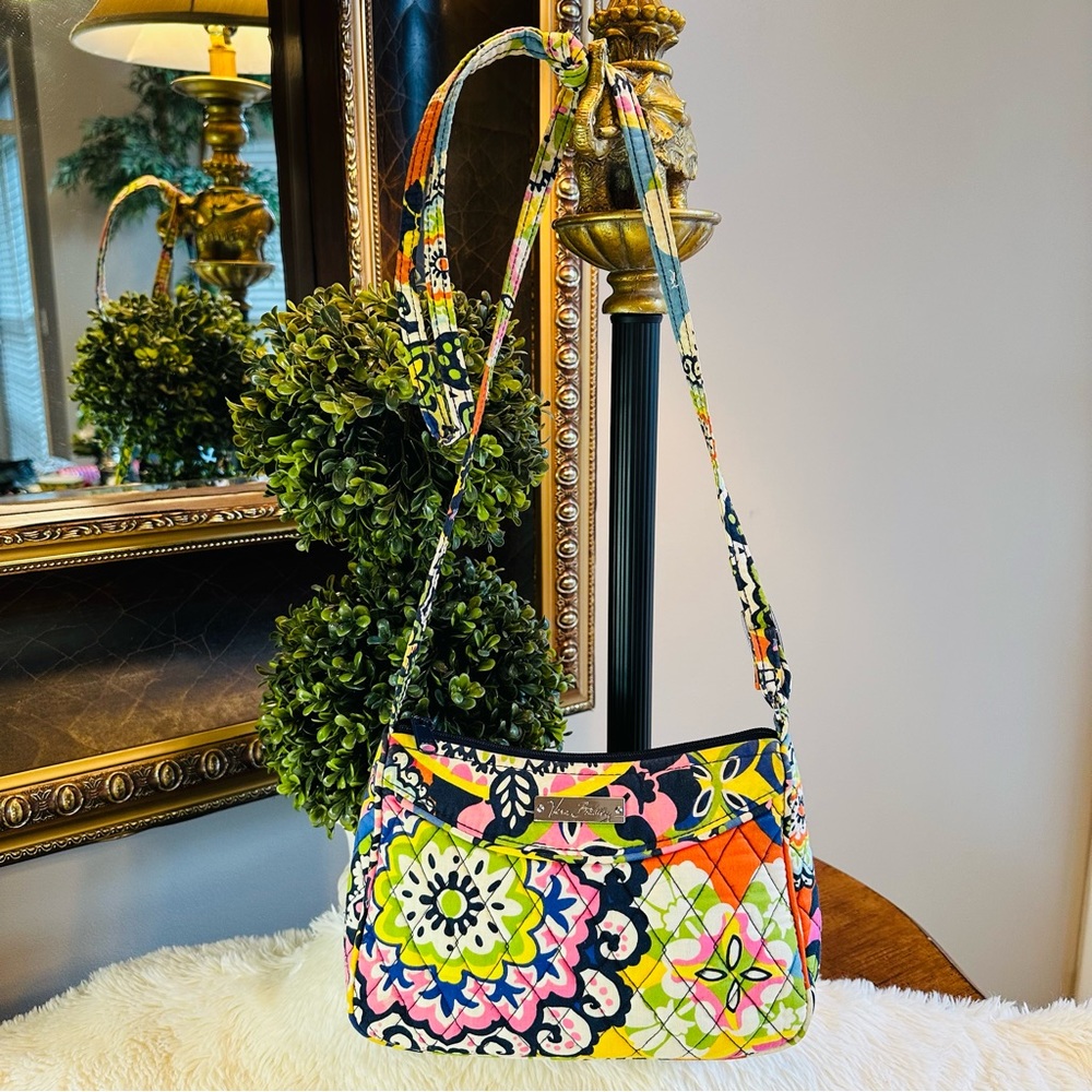 VERA BRADLEY RIO 2015 SPRING FLORAL CLOTH CROSSBODY  MESSENGER BAG FUN PURSE